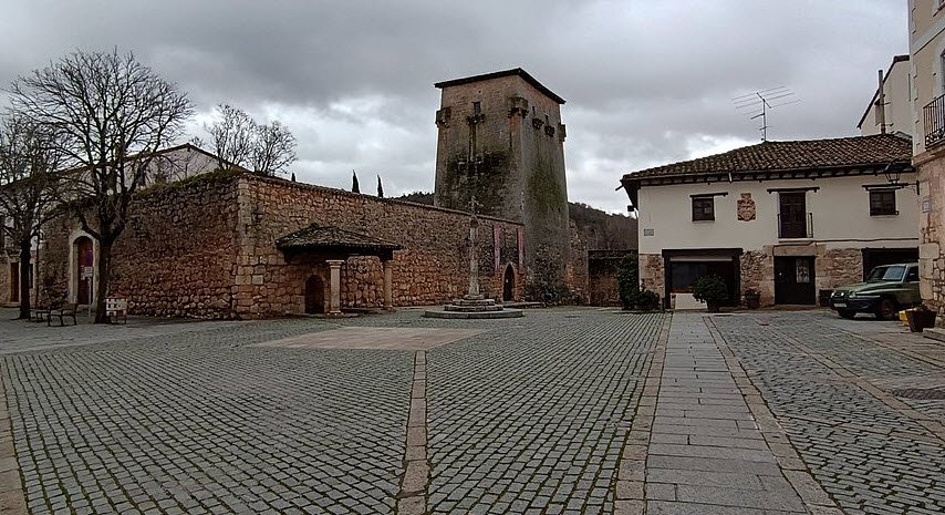 Torreón Villamoréi, Spain